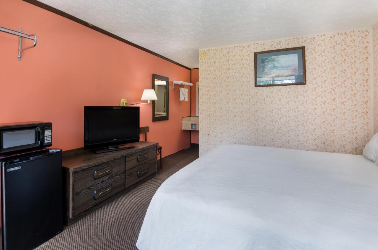 Americas Best Value Inn Вайтвілл Екстер'єр фото